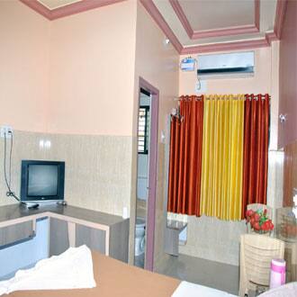 Hotel Sanman Delux Lodge, Badami 4